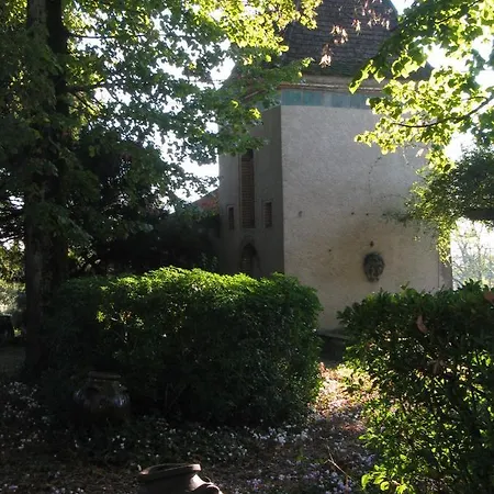 Grande Maison Mirabelensis - D'hotes Bed & Breakfast