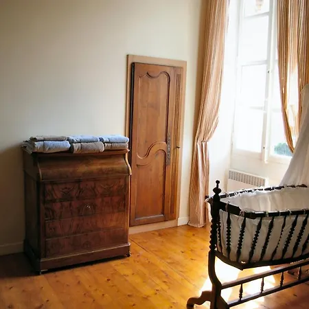 Grande Maison Mirabelensis - D'hotes Bed & Breakfast 3*