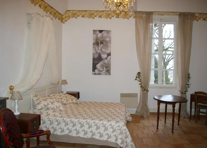 Grande Maison Mirabelensis - D'hotes ベッド・アンド・ブレックファスト Mirabel (Tarn-et-Garonne)