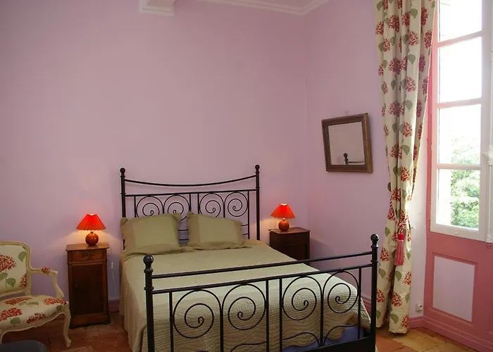 Grande Maison Mirabelensis - D'hotes ベッド・アンド・ブレックファスト