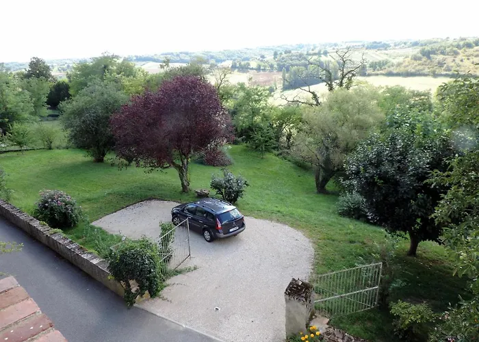 Grande Maison Mirabelensis - D'hotes ベッド・アンド・ブレックファスト 3*